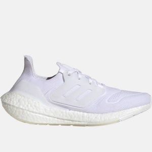 adidas Ultraboost 22 Running Shoes NEW